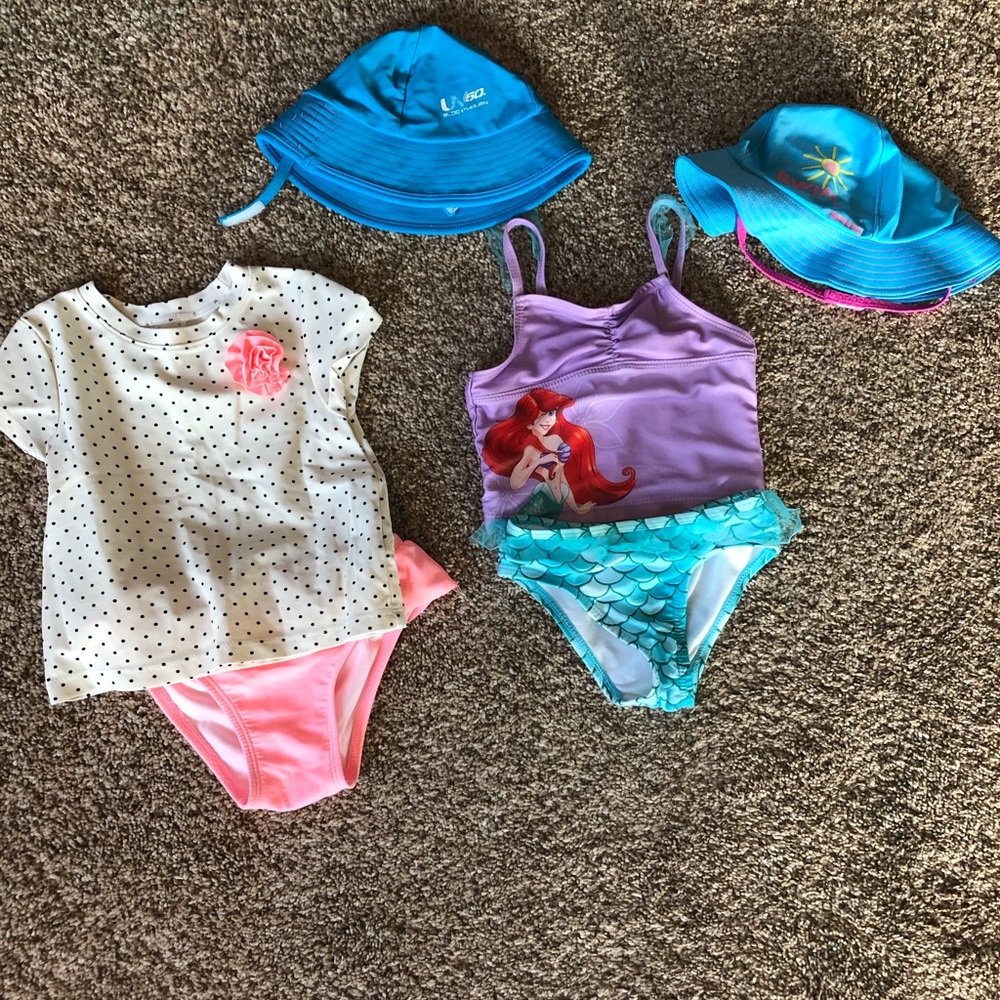 2-piece bathing suits! 👙